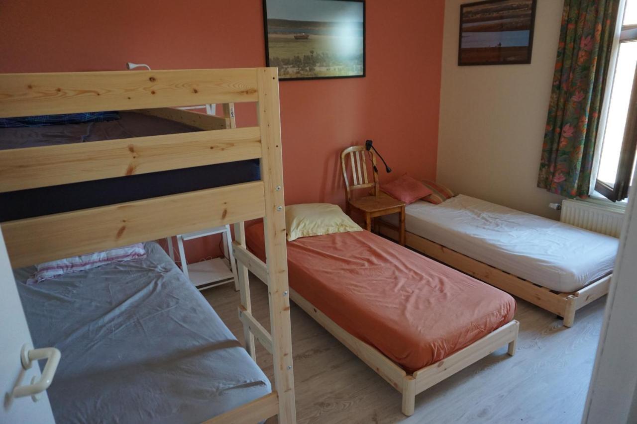 Au Randonneur - B&B Thuin Экстерьер фото